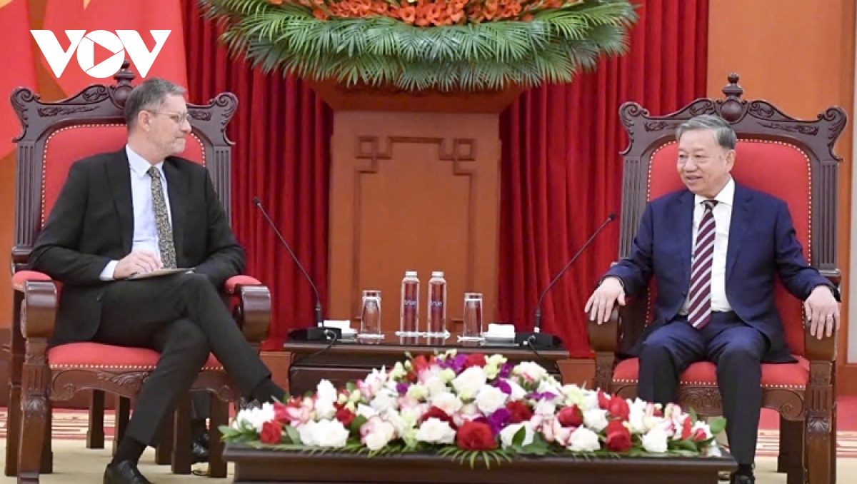 Party leader To Lam pushes for increased Vietnam – France trade ties